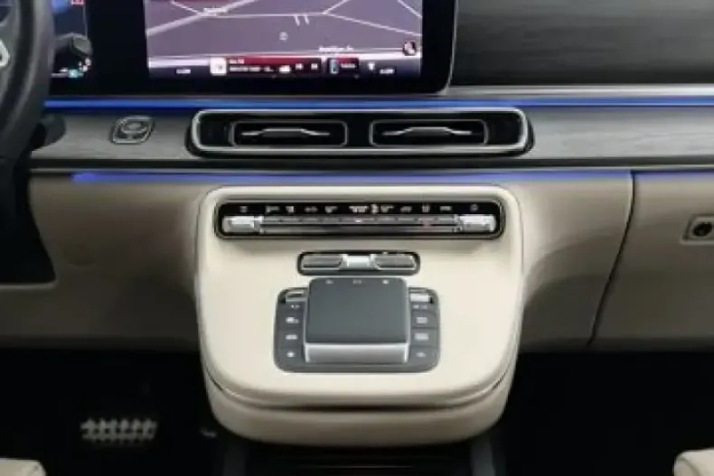 Mercedes-Benz V 300 (Clasa V) din 2024 cu 49.124 km - oferta MER237584 - foto 25