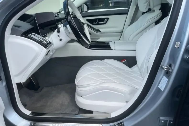 Mercedes-Benz S 680 (Clasa S) din 2023 cu 4.463 km - oferta MER237587 - foto 10