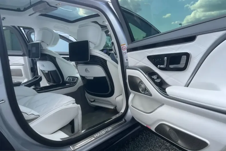 Mercedes-Benz S 680 (Clasa S) din 2023 cu 4.463 km - oferta MER237587 - foto 12