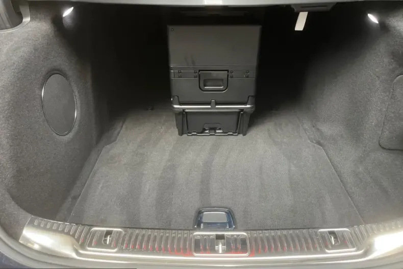 Mercedes-Benz S 680 (Clasa S) din 2023 cu 4.463 km - oferta MER237587 - foto 17