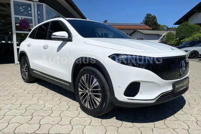 Mercedes-Benz EQA (Clasa GLA) din 2025 cu 3.620 km - oferta MER237592 - foto 1