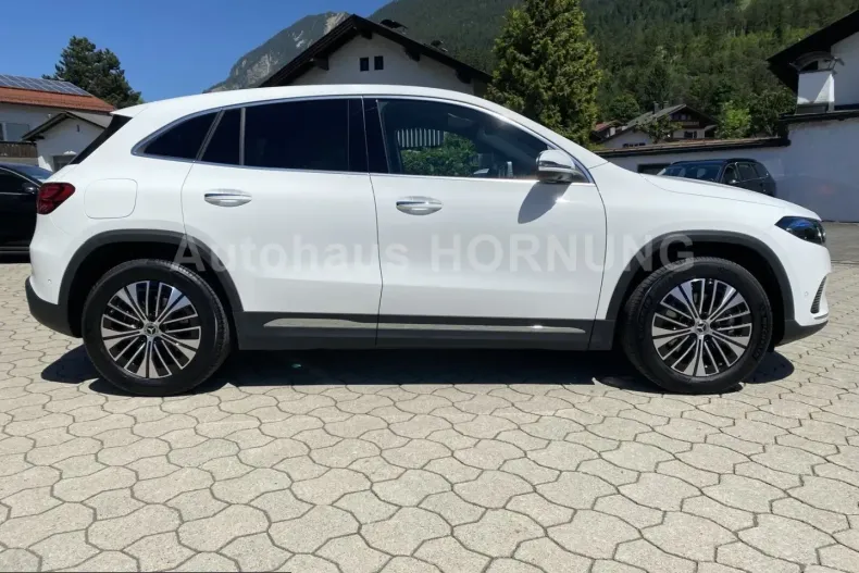 Mercedes-Benz EQA (Clasa GLA) din 2025 cu 3.620 km - oferta MER237592 - foto 2