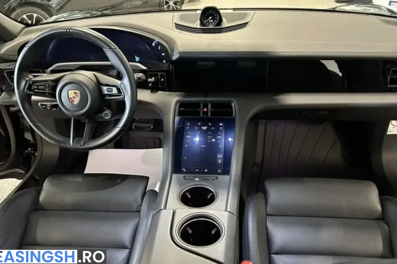 Porsche Taycan din 2023 cu 36.570 km - oferta POR237599 - foto 9