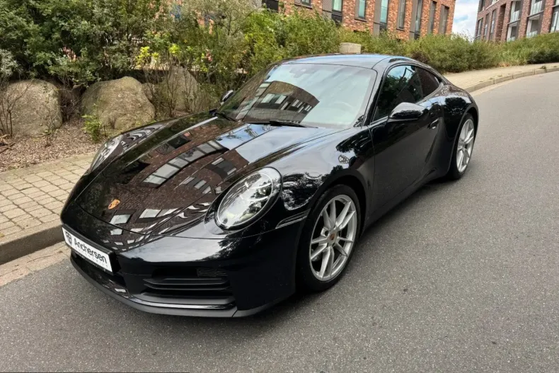 Porsche 992 din 2025 cu 19.990 km - oferta POR237611 - foto 1