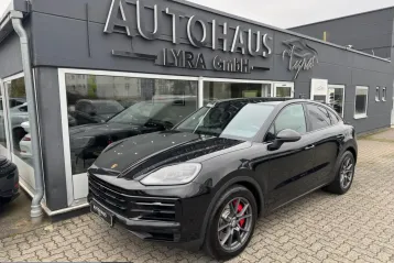 Porsche Cayenne din 2025 - oferta POR237614