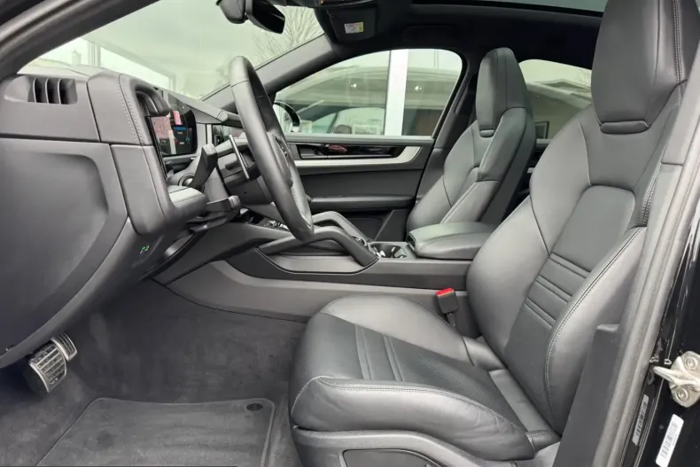 Porsche Cayenne din 2025 cu 19.431 km - oferta POR237614 - foto 9
