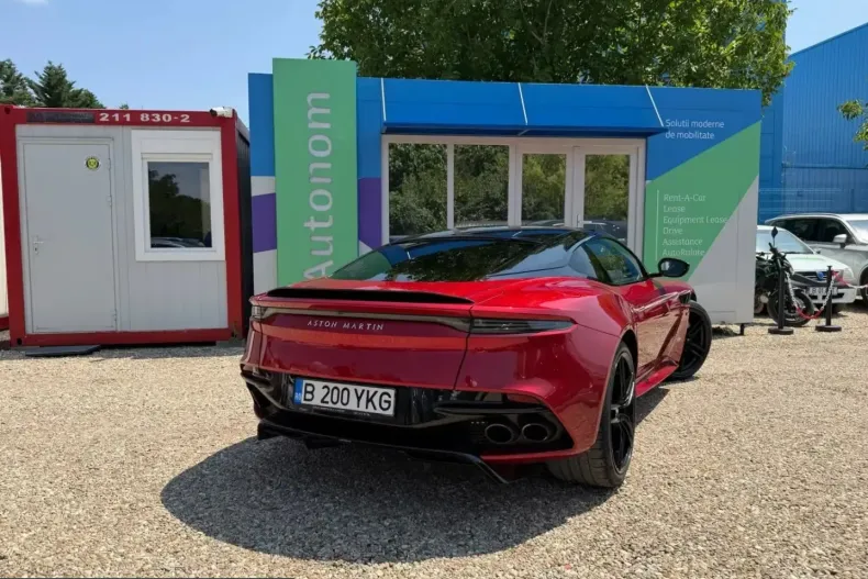 Aston Martin DBS din 2021 cu 45.757 km - oferta AST237617 - foto 4