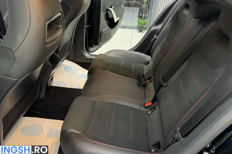 Mercedes-Benz CLA 250 (Clasa CLA) din 2022 cu 49.238 km - oferta MER237619 - foto 6