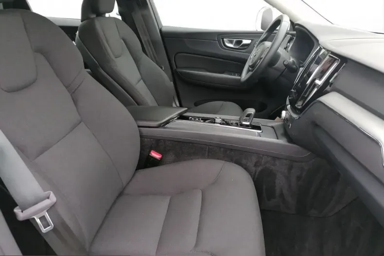 Volvo XC60 din 2022 cu 26.961 km - oferta VOL237638 - foto 18