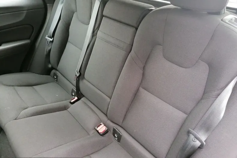Volvo XC60 din 2022 cu 26.961 km - oferta VOL237638 - foto 20