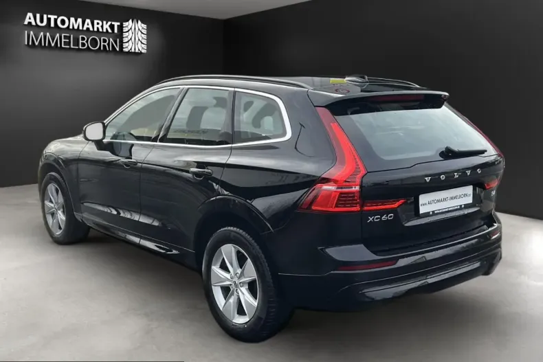 Volvo XC60 din 2022 cu 43.211 km - oferta VOL237640 - foto 6