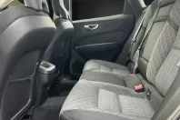 Volvo XC60 din 2022 cu 43.211 km - oferta VOL237640 - foto 18
