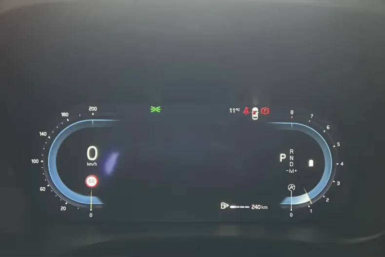 Volvo XC60 din 2022 cu 43.211 km - oferta VOL237640 - foto 19