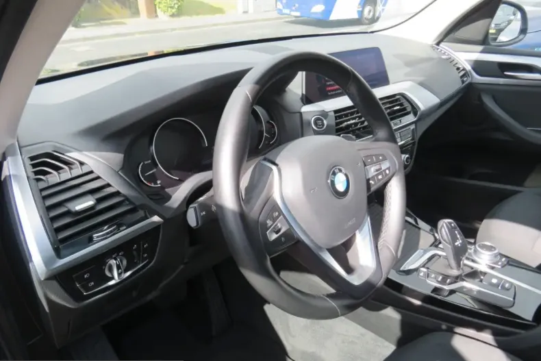 BMW X3 (Seria X) din 2021 cu 63.000 km - oferta BMW237650 - foto 13
