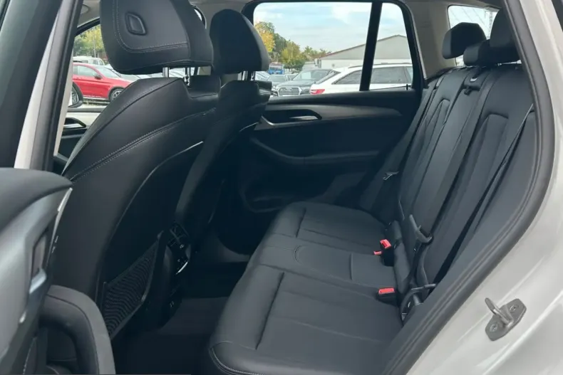 BMW X3 (Seria X) din 2022 cu 79.400 km - oferta BMW237656 - foto 28