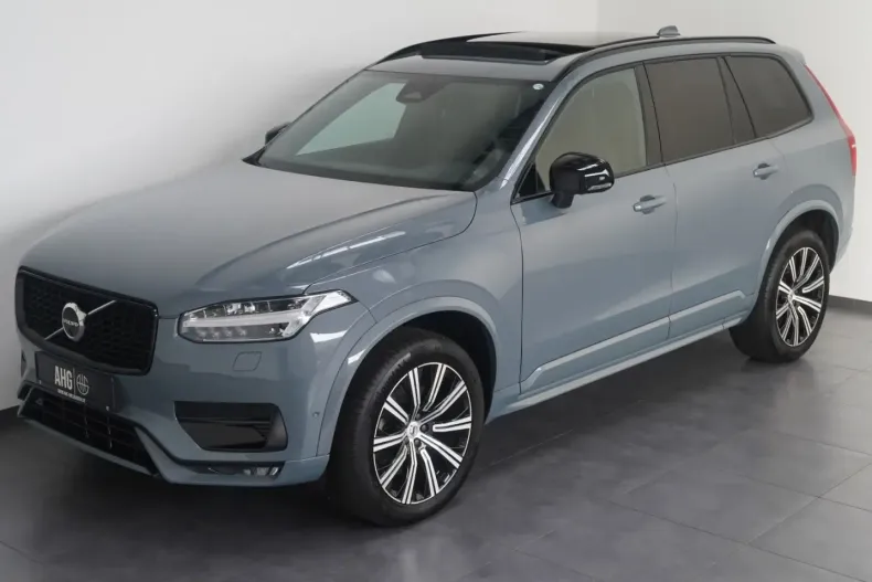 Volvo XC90 din 2023 cu 66.554 km - oferta VOL237659 - foto 1