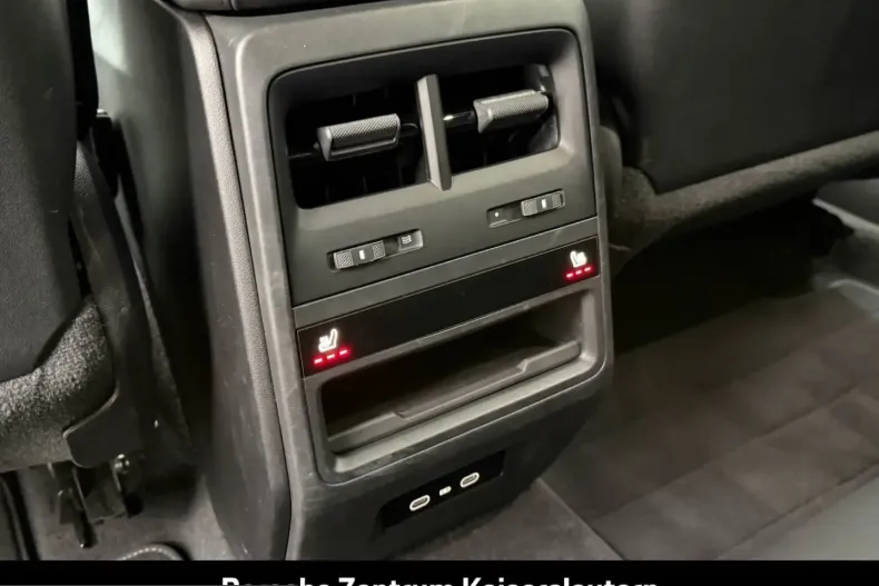 Porsche Macan din 2024 cu 6.900 km - oferta POR237664 - foto 28