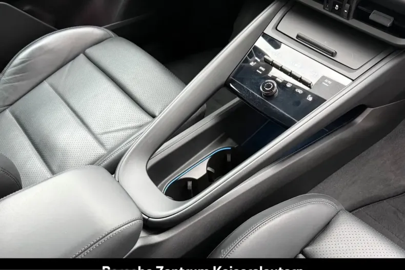 Porsche Macan din 2024 cu 6.900 km - oferta POR237664 - foto 31
