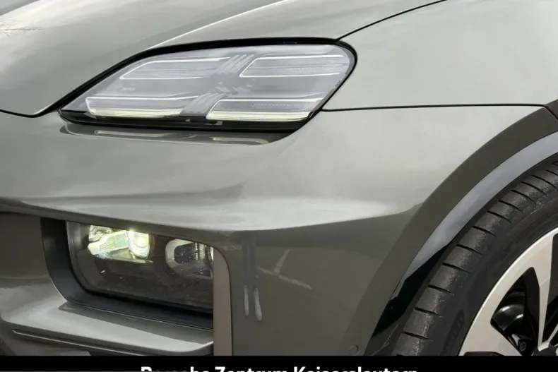 Porsche Macan din 2024 cu 6.900 km - oferta POR237664 - foto 40