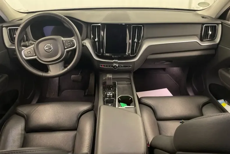 Volvo XC60 din 2021 cu 69.171 km - oferta VOL237689 - foto 3