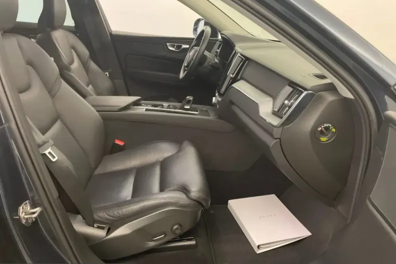 Volvo XC60 din 2021 cu 69.171 km - oferta VOL237689 - foto 5