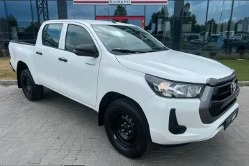 Toyota Hilux din 2023 - oferta TOY237694