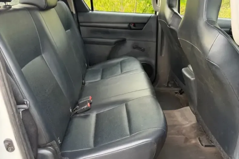 Toyota Hilux din 2022 cu 59.045 km - oferta TOY237695 - foto 12