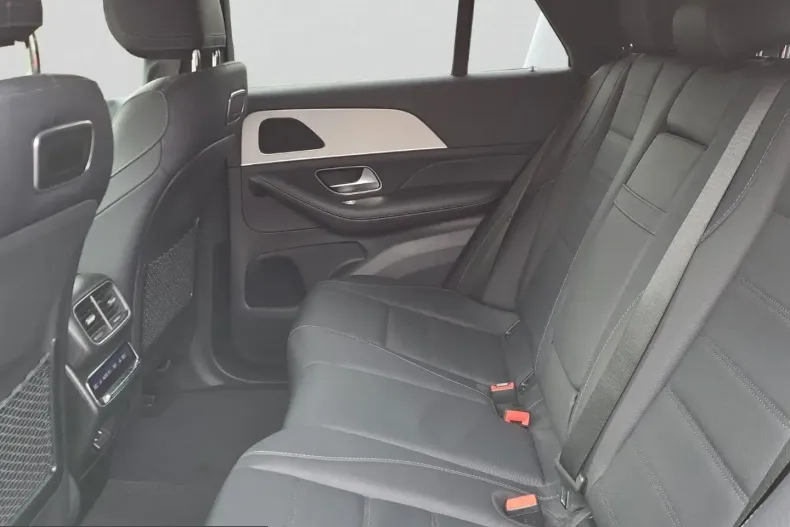 Mercedes-Benz GLE 350 (Clasa GLE) din 2021 cu 76.000 km - oferta MER237699 - foto 12