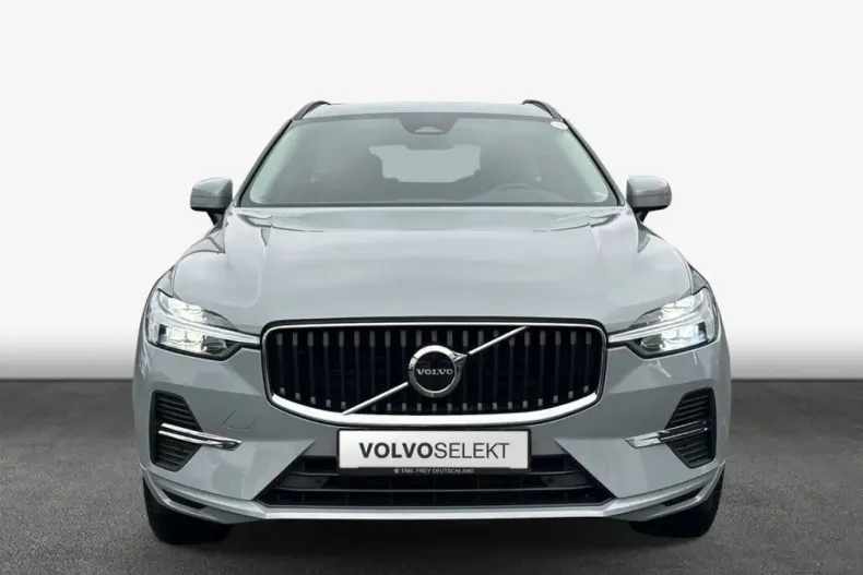 Volvo XC60 din 2024 cu 13.875 km - oferta VOL237702 - foto 1