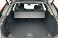 Volvo XC60 din 2024 cu 13.875 km - oferta VOL237702 - foto 8