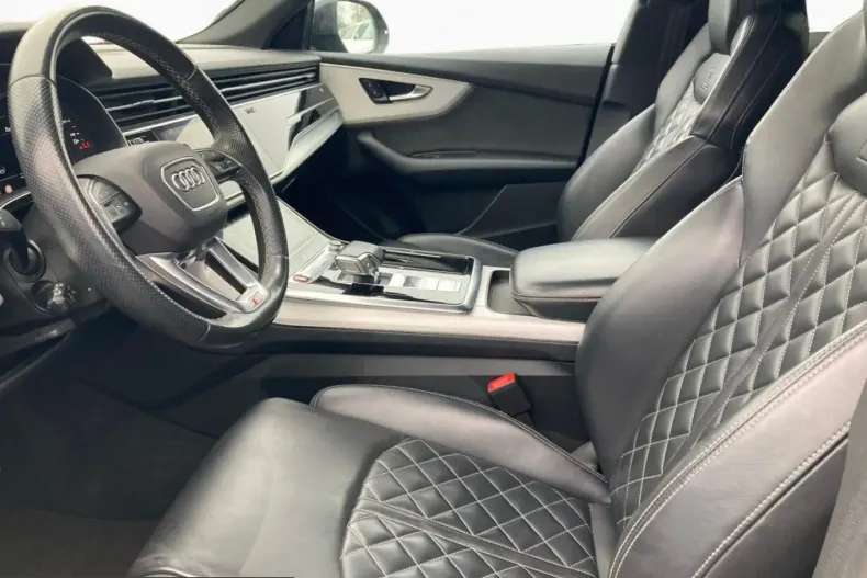 Audi SQ8 din 2022 cu 81.000 km - oferta AUD237704 - foto 7