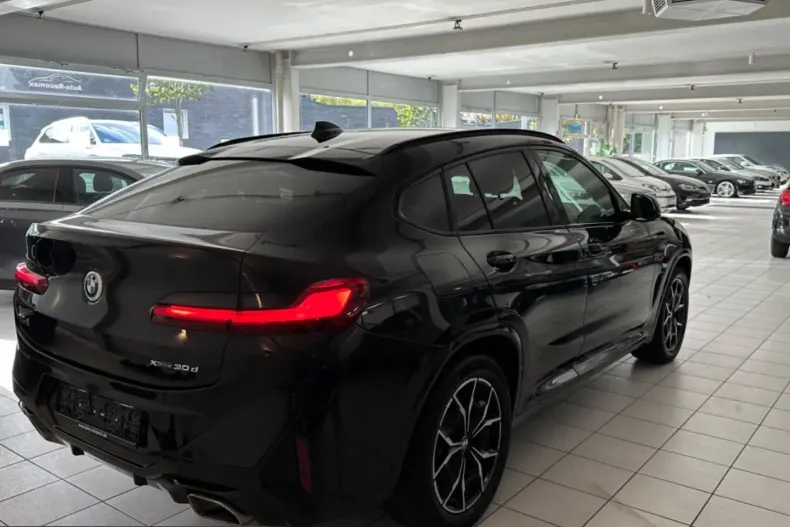BMW X4 (Seria X) din 2023 cu 77.000 km - oferta BMW237705 - foto 1
