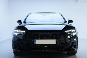 Audi A8 din 2023 - oferta AUD237721