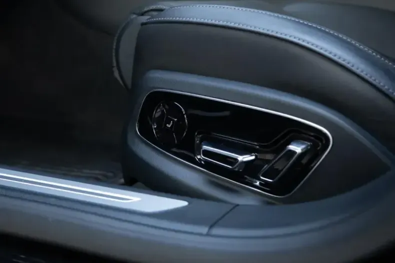 Audi A8 din 2023 cu 28.500 km - oferta AUD237721 - foto 18