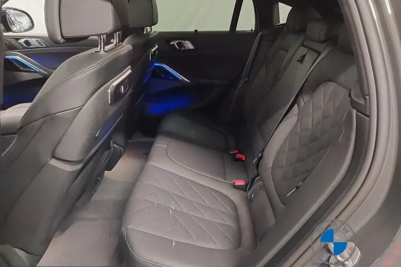 BMW X6 (Seria X) din 2025 cu 24.340 km - oferta BMW237732 - foto 8