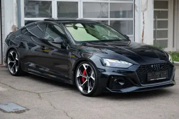 Audi RS5 din 2024 - oferta AUD237737