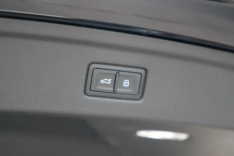 Audi RS5 din 2024 cu 52.200 km - oferta AUD237737 - foto 33