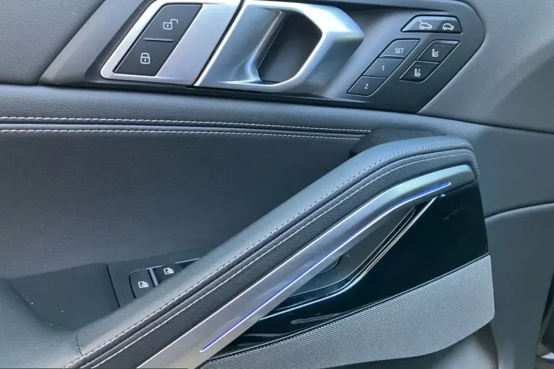 BMW X6 (Seria X) din 2025 cu 25.200 km - oferta BMW237738 - foto 12