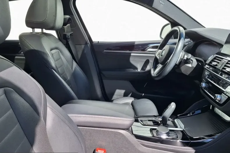 BMW X4 (Seria X) din 2021 cu 120.098 km - oferta BMW237740 - foto 5