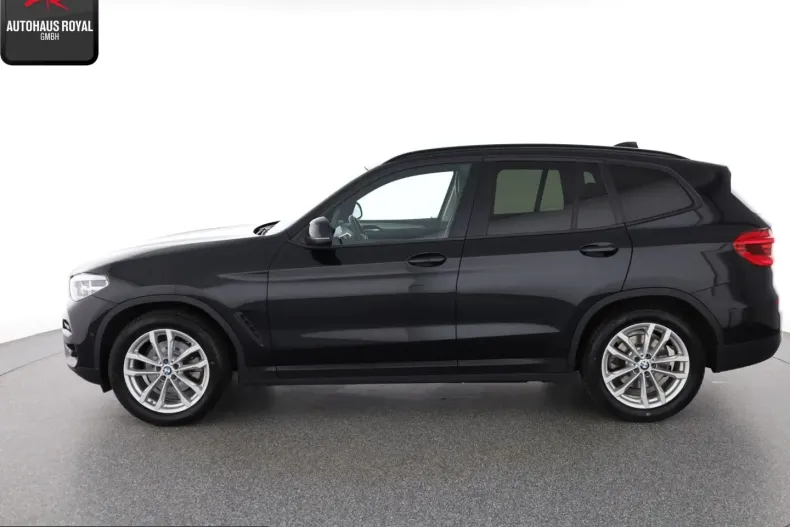 BMW X3 (Seria X) din 2021 cu 66.846 km - oferta BMW237748 - foto 3