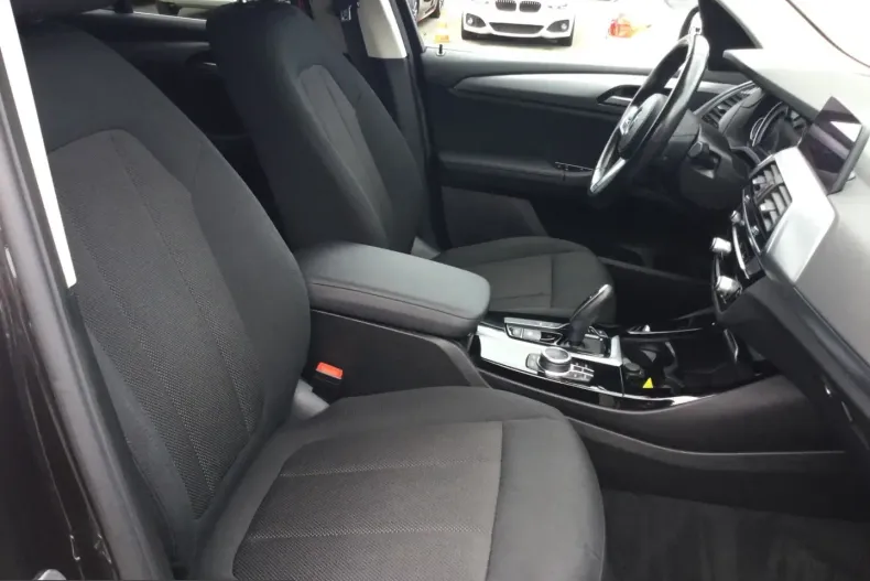 BMW X3 (Seria X) din 2021 cu 85.600 km - oferta BMW237754 - foto 13