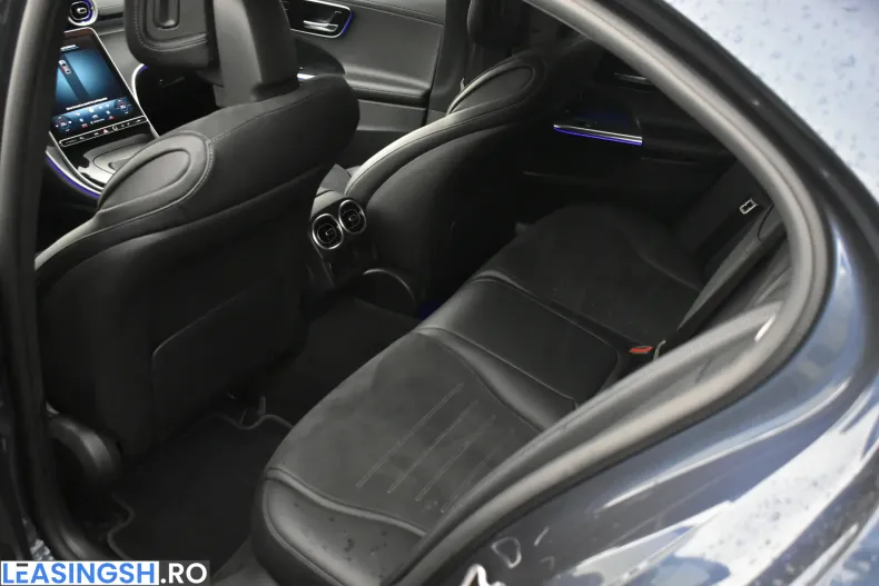 Mercedes-Benz C 300 (Clasa C) din 2023 cu 49.291 km - oferta MER237769 - foto 18