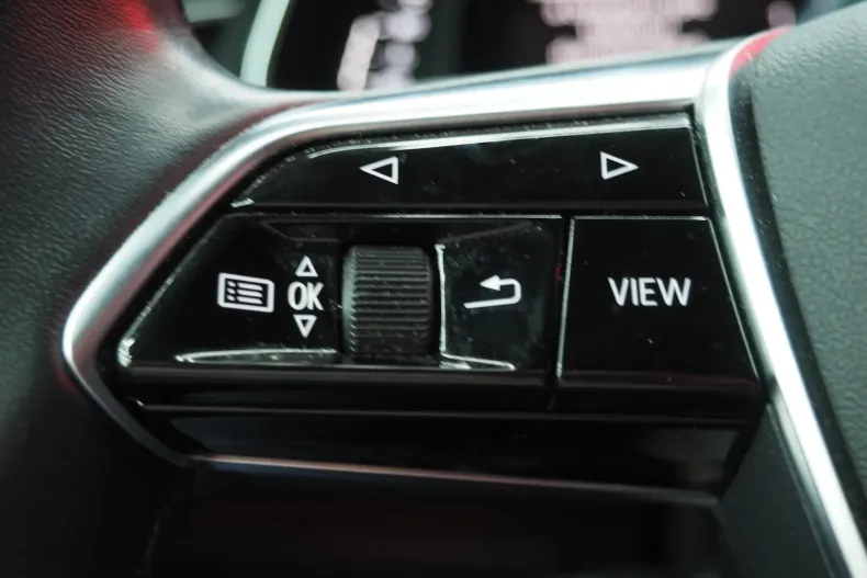 Audi A6 din 2022 cu 77.027 km - oferta AUD237772 - foto 11
