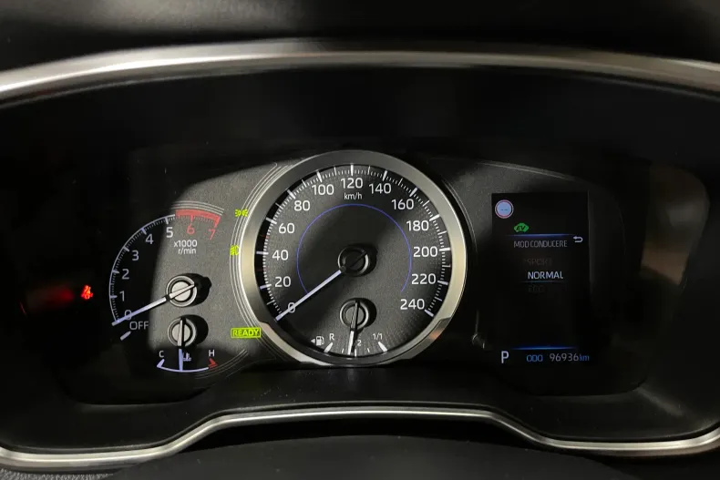 Toyota Corolla din 2022 cu 96.936 km - oferta TOY237775 - foto 25