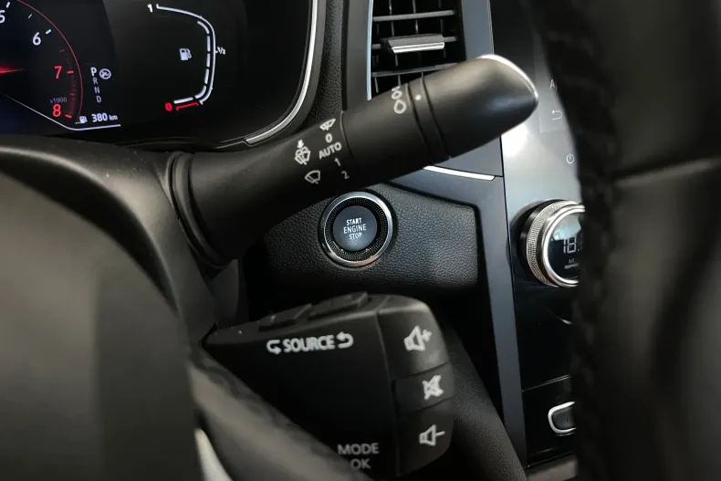 Renault Megane din 2023 cu 65.449 km - oferta REN237778 - foto 20