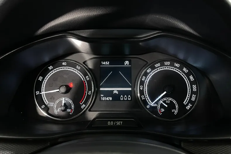 Skoda Scala din 2021 cu 101.478 km - oferta SKO237780 - foto 22