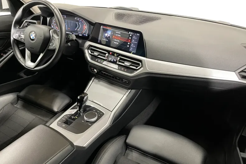 BMW 318d (Seria 3) din 2021 cu 129.438 km - oferta BMW237783 - foto 8