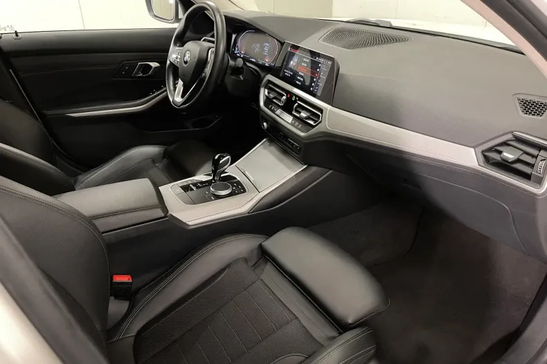 BMW 318d (Seria 3) din 2021 cu 129.438 km - oferta BMW237783 - foto 10