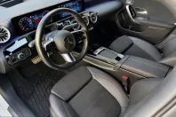Mercedes-Benz CLA 220 (Clasa CLA) din 2024 cu 7.800 km - oferta MER237794 - foto 9