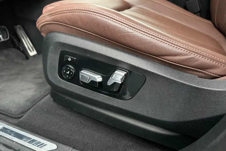 BMW X6 (Seria X) din 2021 cu 90.000 km - oferta BMW237801 - foto 18